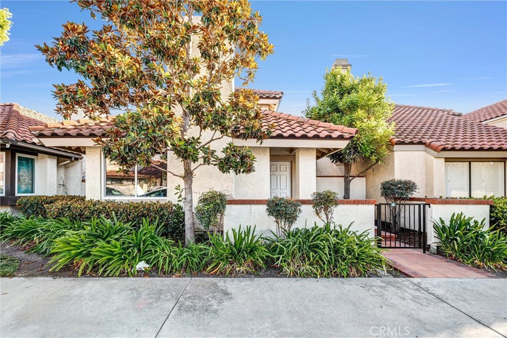 20 Lanciano, Irvine CA 92620 - Photo 6