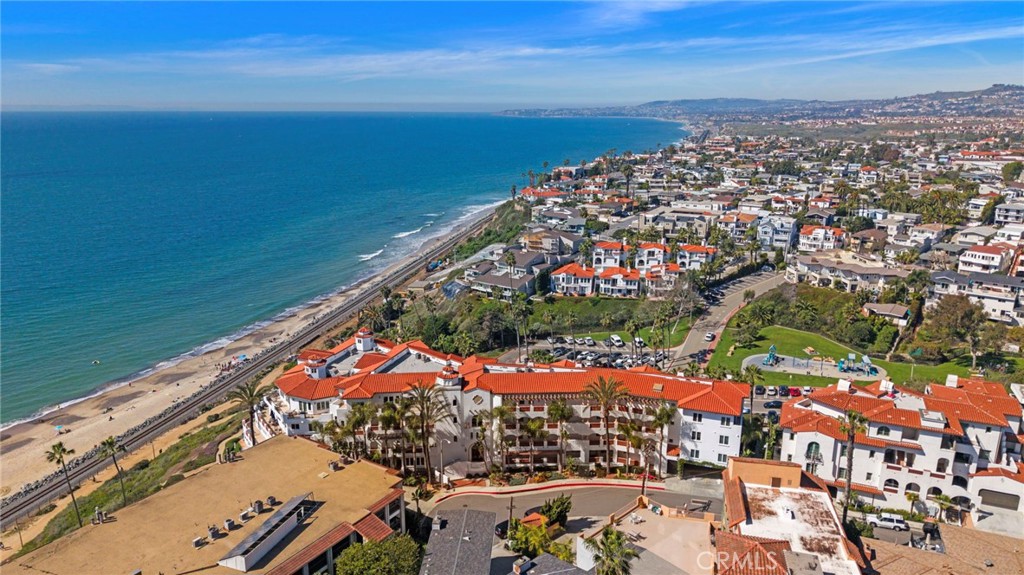 412 Arenoso Lane 403