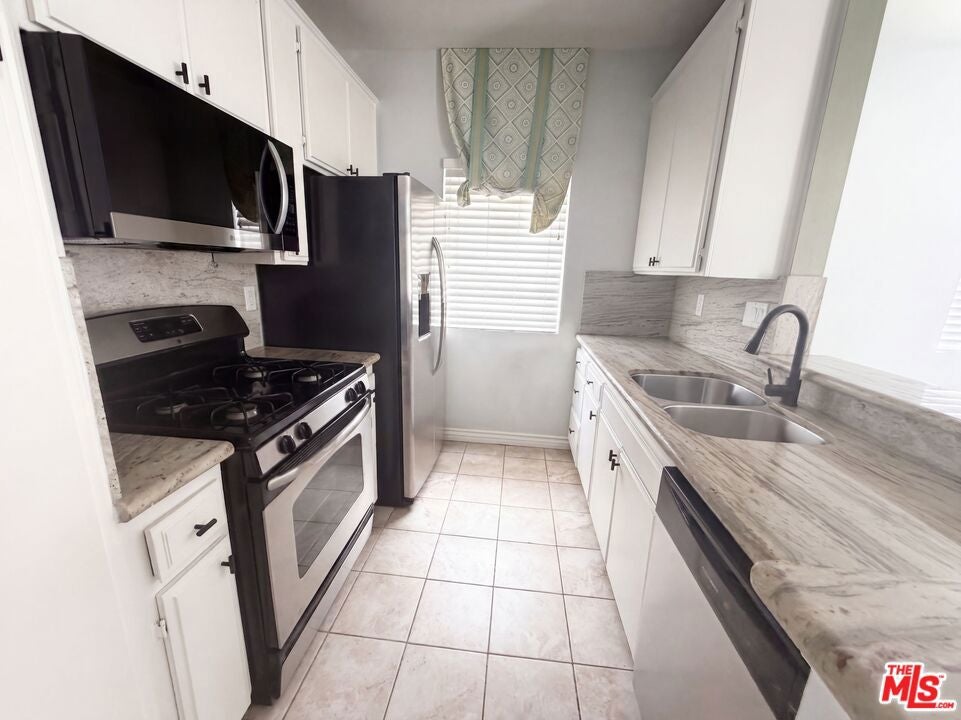 68 Maegan Place 4