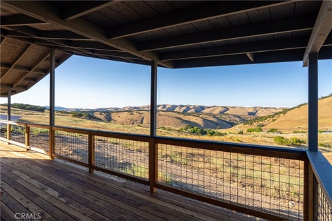 Tiny photo for 4475 Interlake RD, Bradley, CA 93426 (MLS # NS26110090)