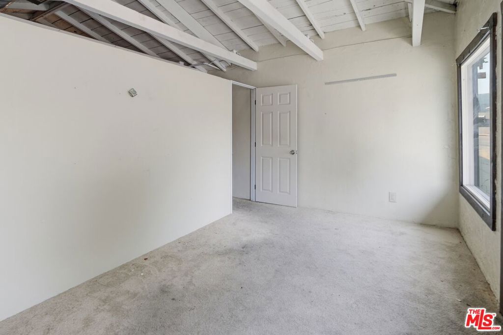 11144 Ventura Boulevard