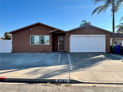 8747 Longwood San Diego CA 92126