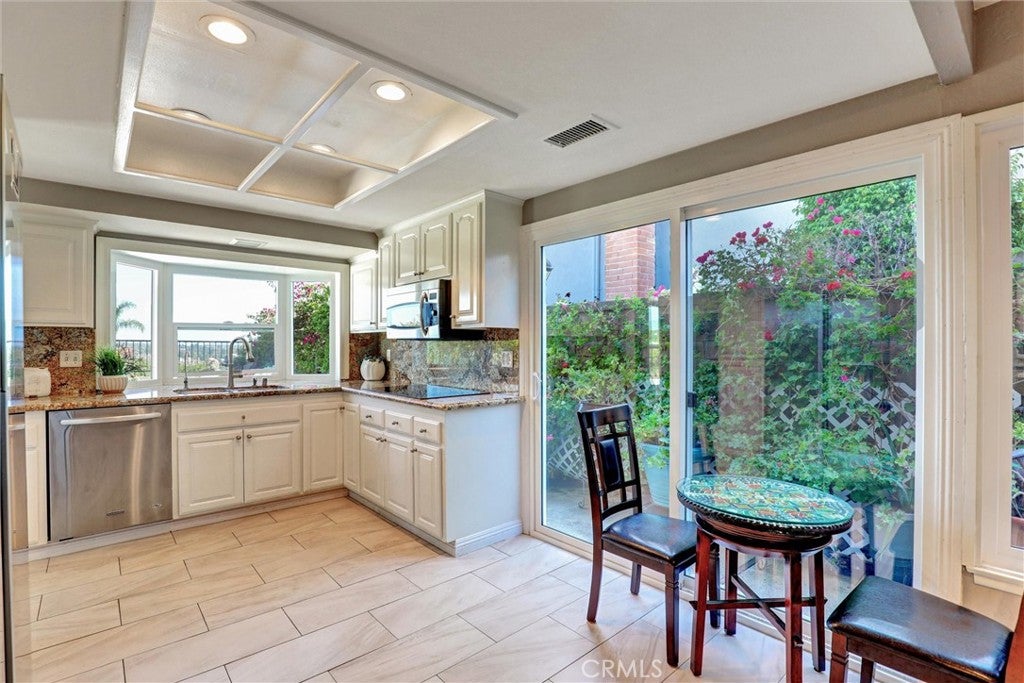 22522 Conil, Mission Viejo CA 92691 - Photo 16