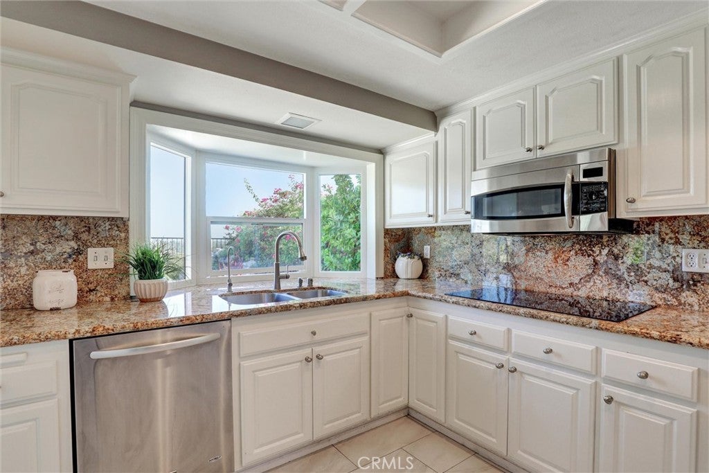 22522 Conil, Mission Viejo CA 92691 - Photo 17