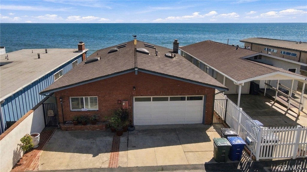 4136 Pacific Coast Highway