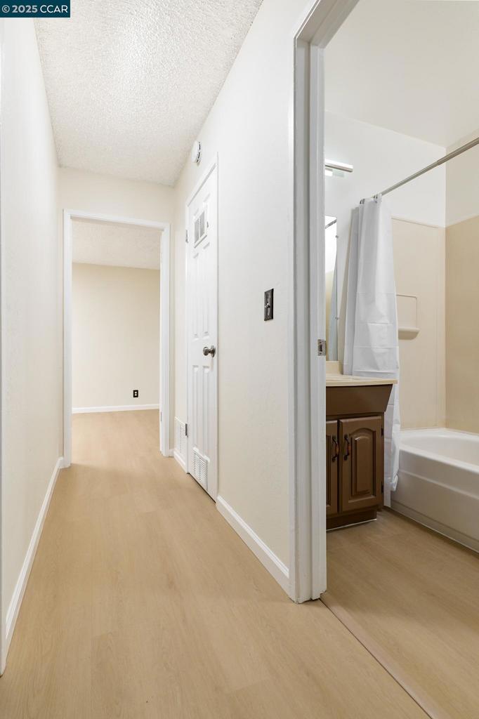 GENTRY COURTS - Residential