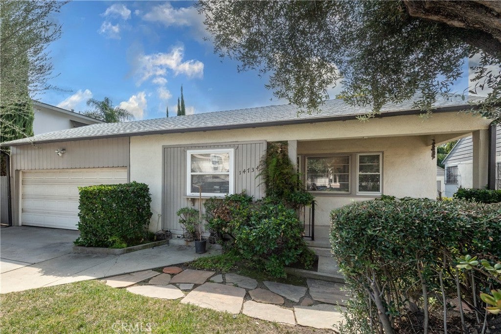 14734 Magnolia Boulevard