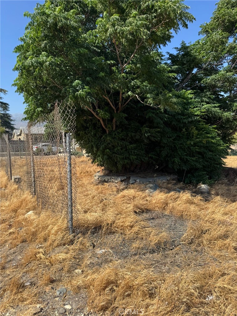 MB015-075BROCKSUBDIVISION - Land