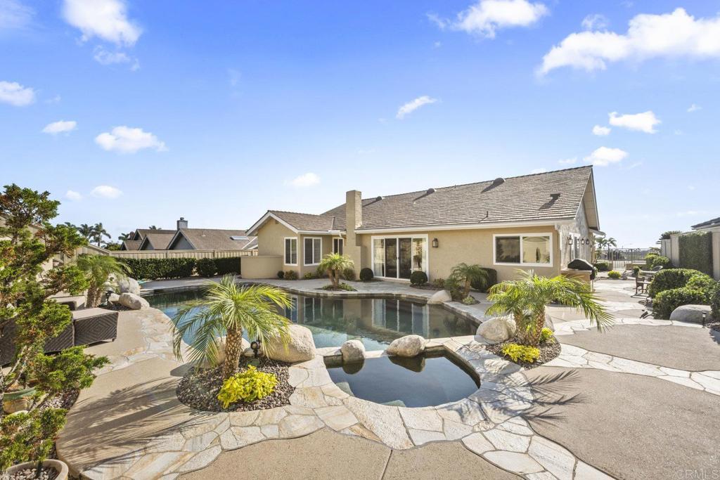 1022 Daisy Avenue