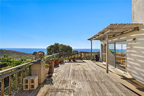 2555 Temple Hills Drive Laguna Beach CA 92651