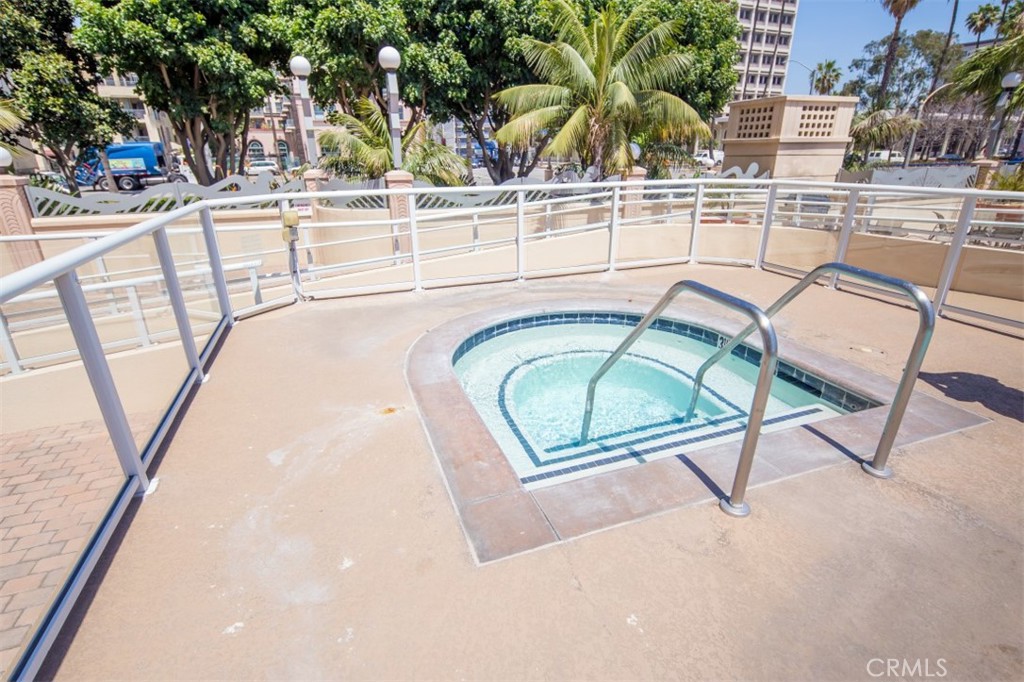 Downtown (DT) - Residential Lease