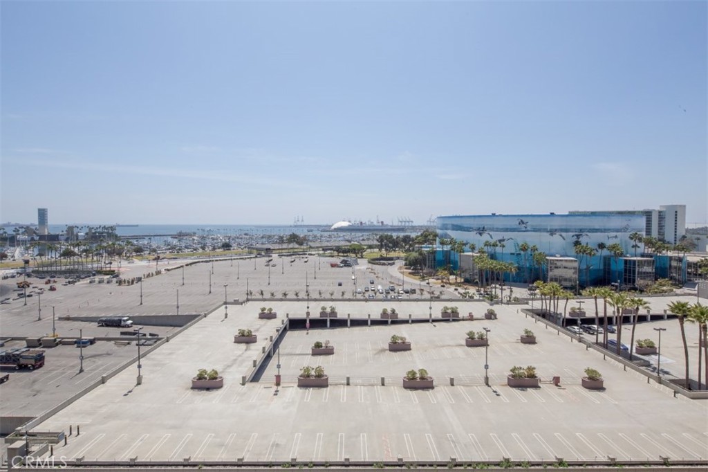 Downtown (DT) - Residential Lease