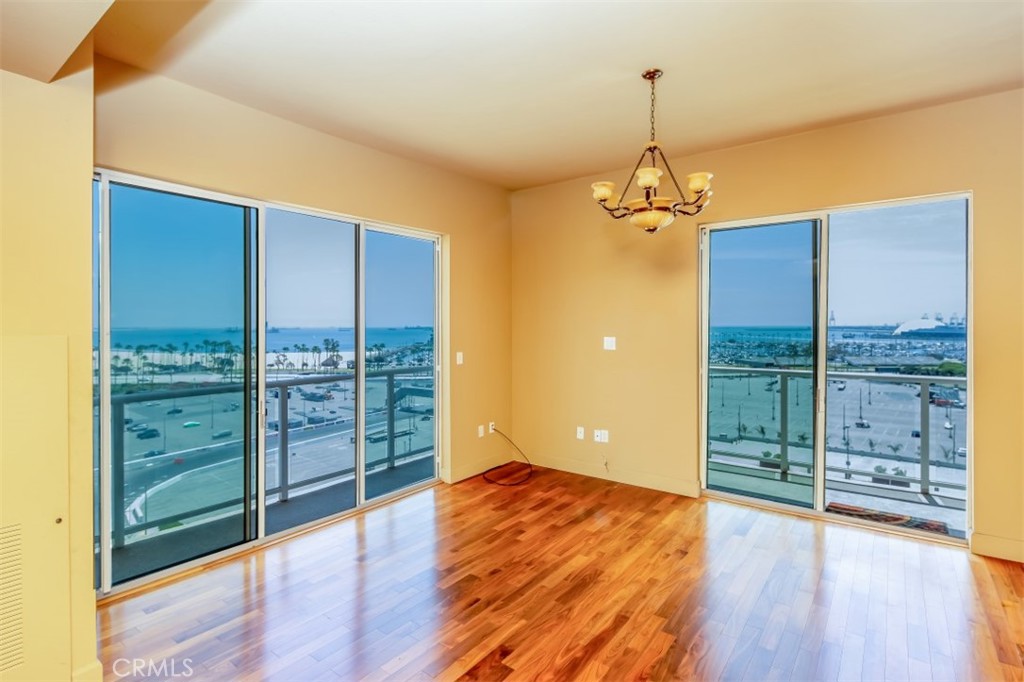 Downtown (DT) - Residential Lease