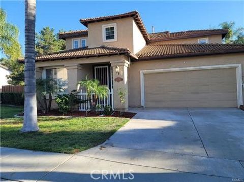 Photo of 31361 Congressional Dr, Temecula, CA 92591 (MLS # SW26089843)
