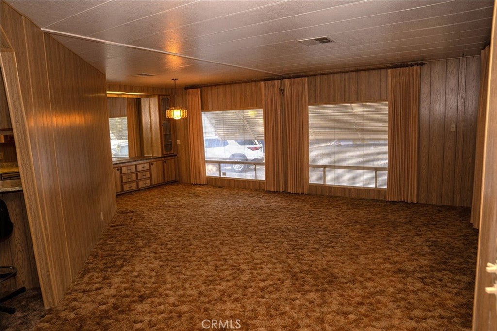 6386 County Rd 200 11
