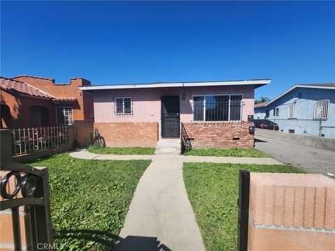 Photo of 229 E 89th St St, Los Angeles, CA 90003 (MLS # RS26084689)