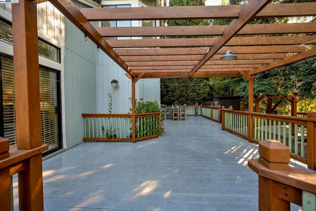 BLACKHAWK COUNTRY CLUB - Residential