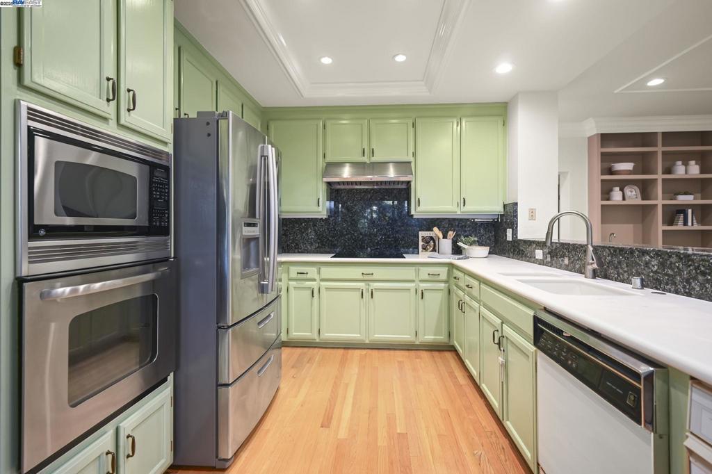 BLACKHAWK COUNTRY CLUB - Residential