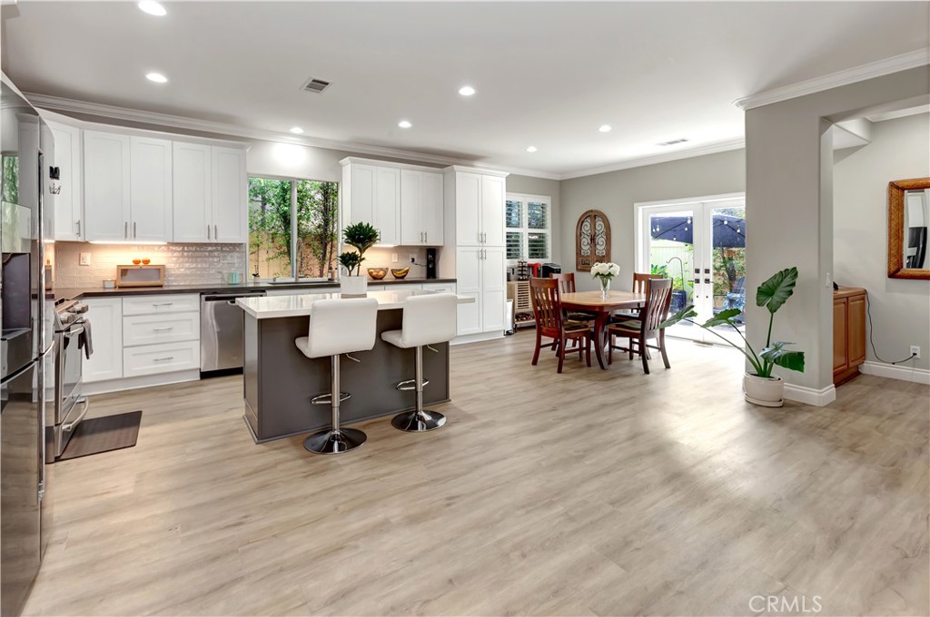 26282 Paseo Toscana