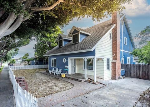 2711 E Washington Street Carson CA 90810