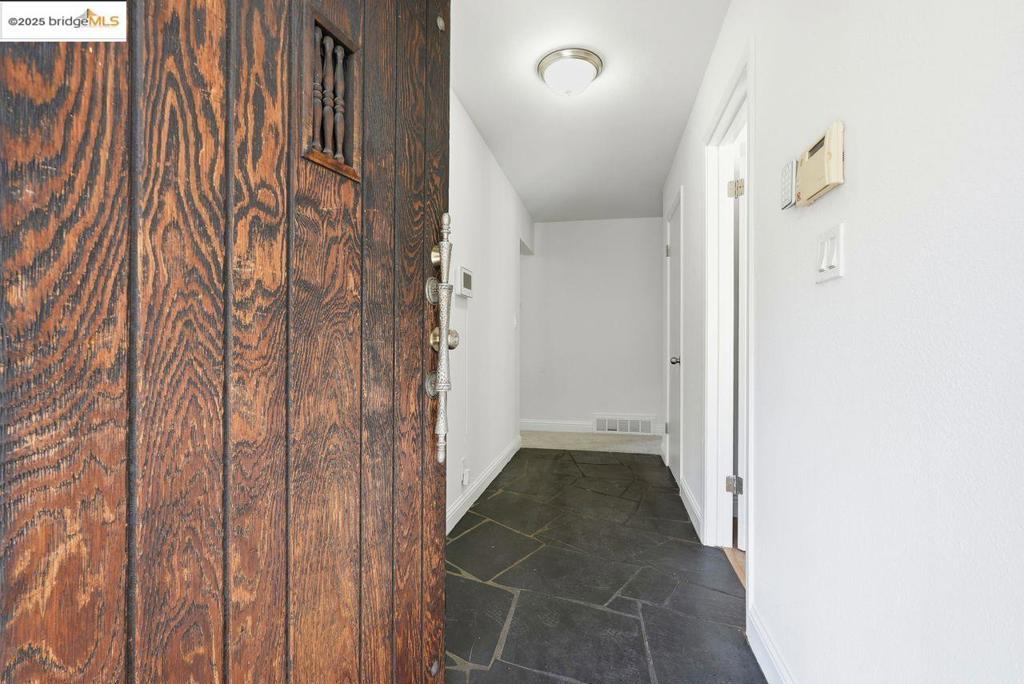 MISSION FOOTHILL - Residential