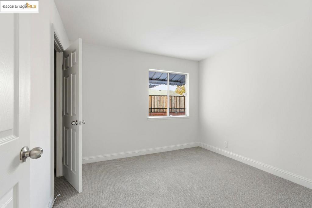 MISSION FOOTHILL - Residential