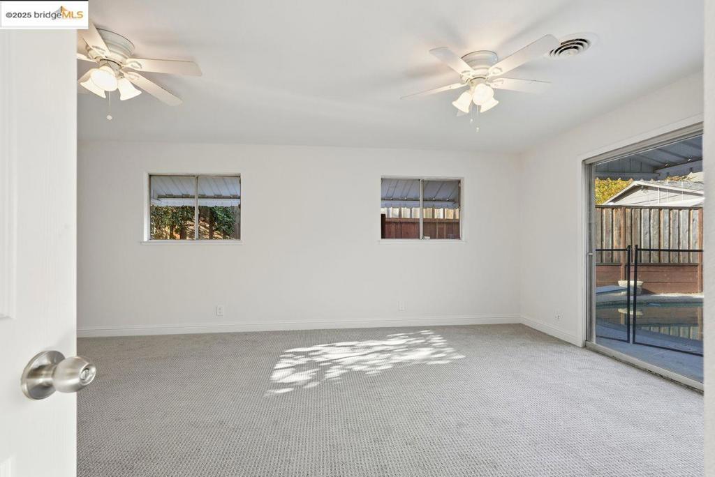 MISSION FOOTHILL - Residential