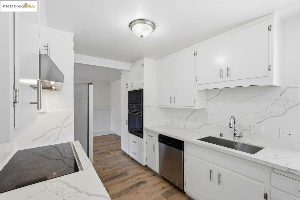 MISSION FOOTHILL - Residential