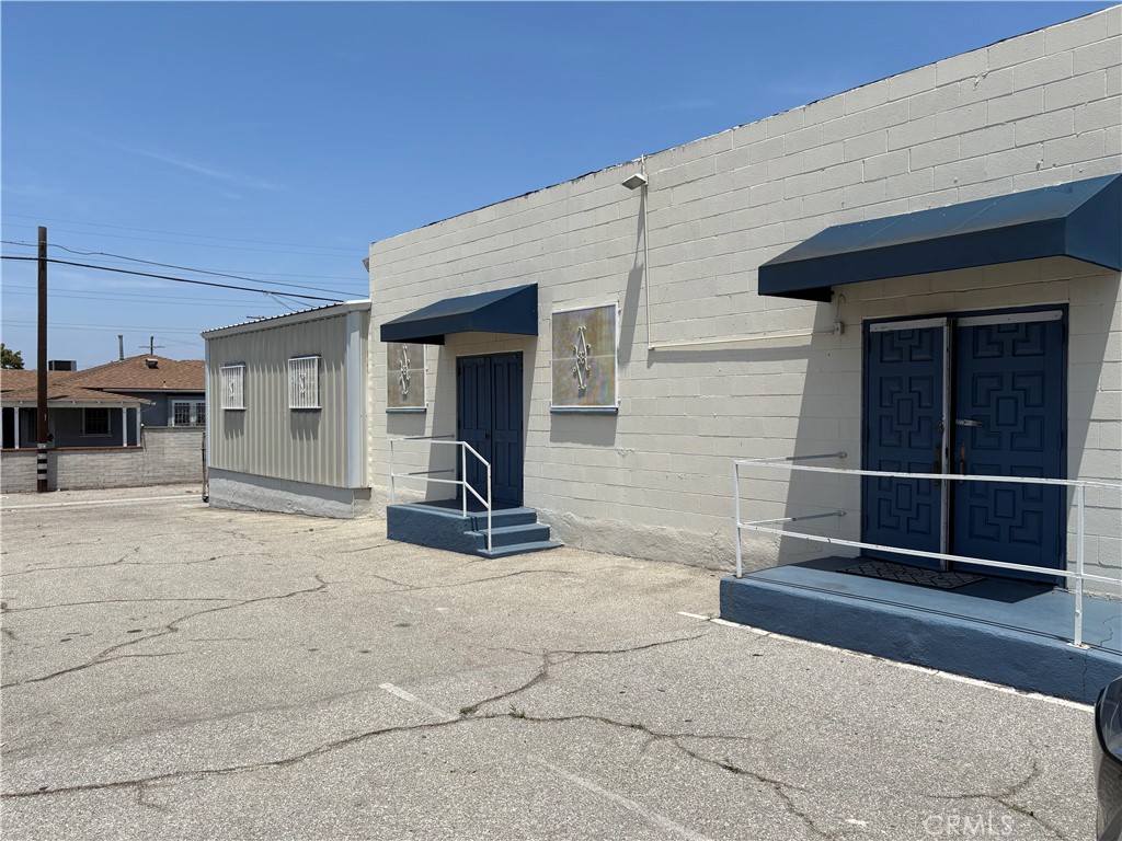 Church building with plenty of parking. Building includes wide open sanctuary, men and women bathroom, pastor's office, baptistry with an additional 3rd bathroom off the side of the baptistry for convenience, and multi purpose room with kitchen. Ideal for large group gatherings or children's church. Parking lot is accessed through the alley. This property is ideal for a growing church or potentially for a developer looking at the land for new development. Zimas shows zoning as C2-1VL-CPIO. Title shows zoning as LAR4. Buyer to do their own due diligence and investigation on current zoning and allowable use or potential development.