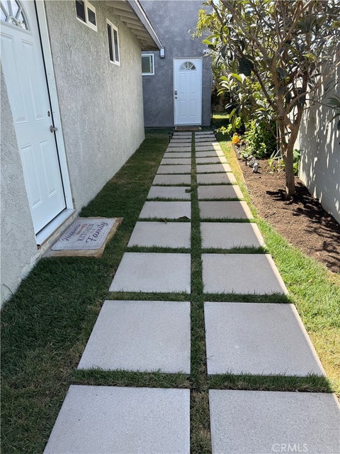 Photo of 8686 Hastings Cir, Huntington Beach, CA 92647 (MLS # OC26190896)