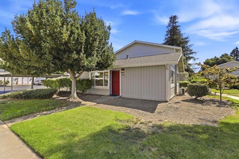 Photo of 38601 Sanborn Terrace, Fremont, CA 94536 (MLS # ML82062641)