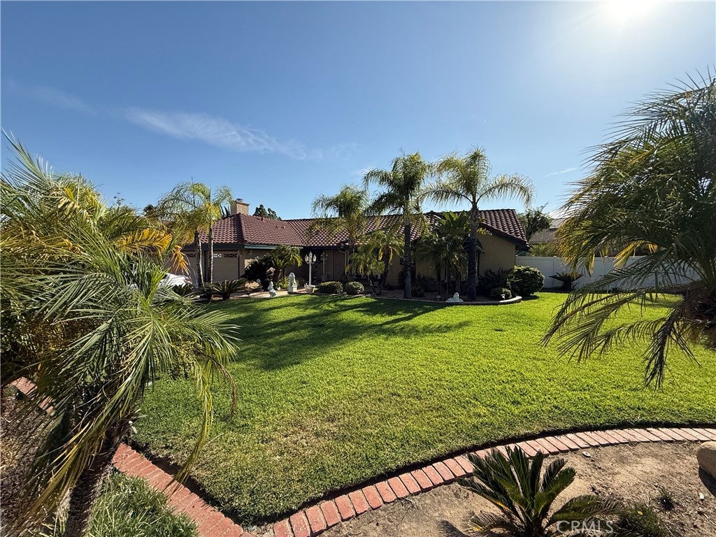 11551 Knoll Vista