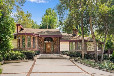 Photo of 3340 E Cameron Ave AVE, West Covina, CA 91791 (MLS # TR26107718)