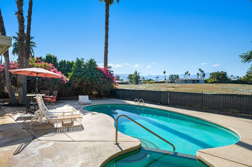 Palm Desert Country - Residential