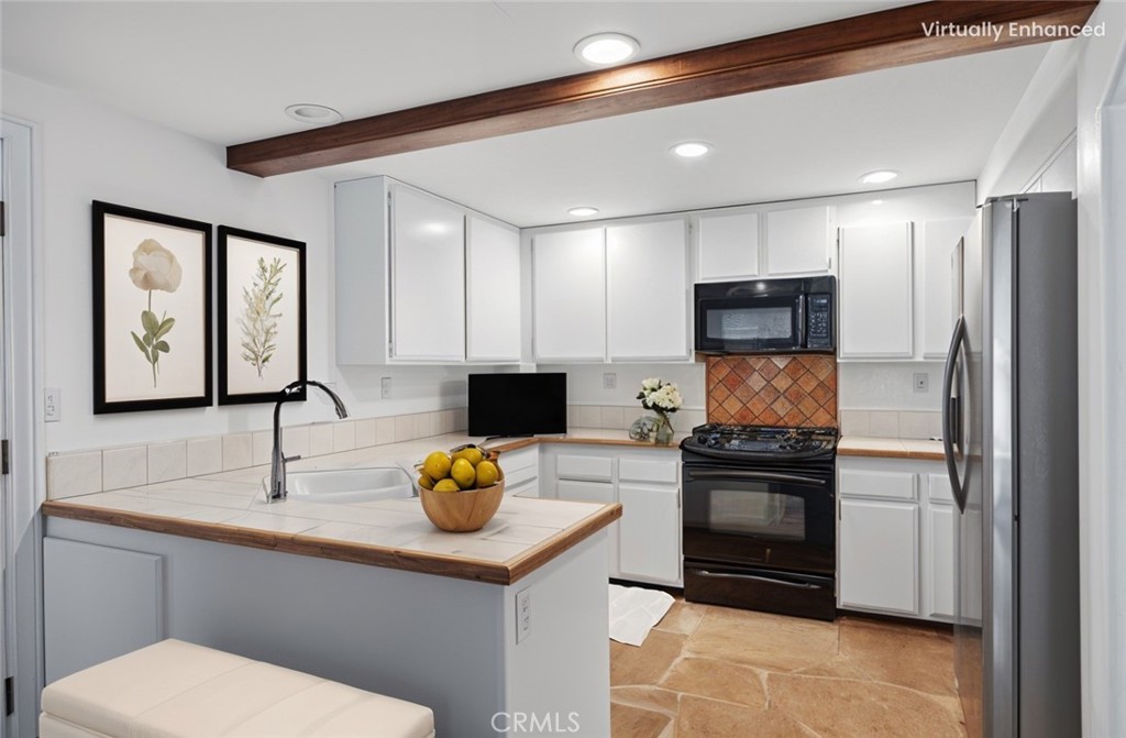 Country Village (885) - Residential