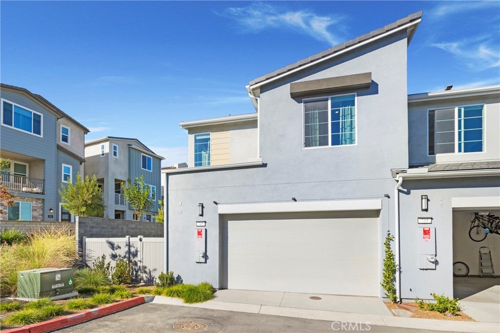 745 Hazel Dr