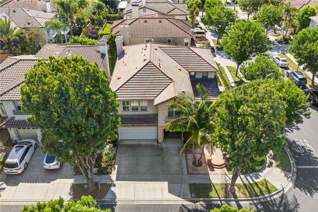 32 Laurelwood