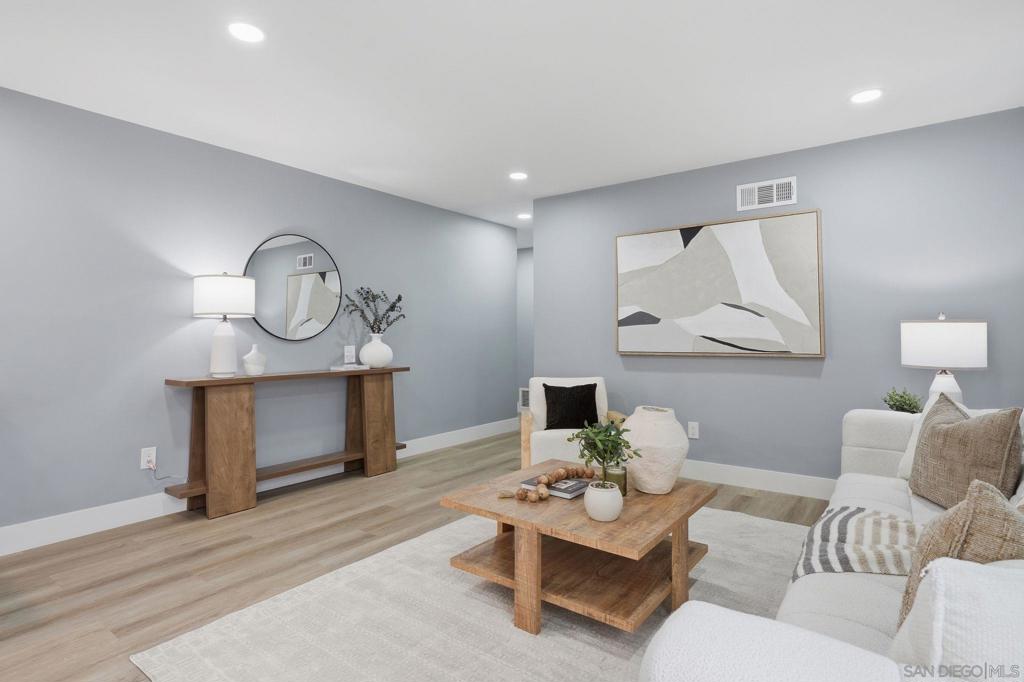 8514 Glenhaven