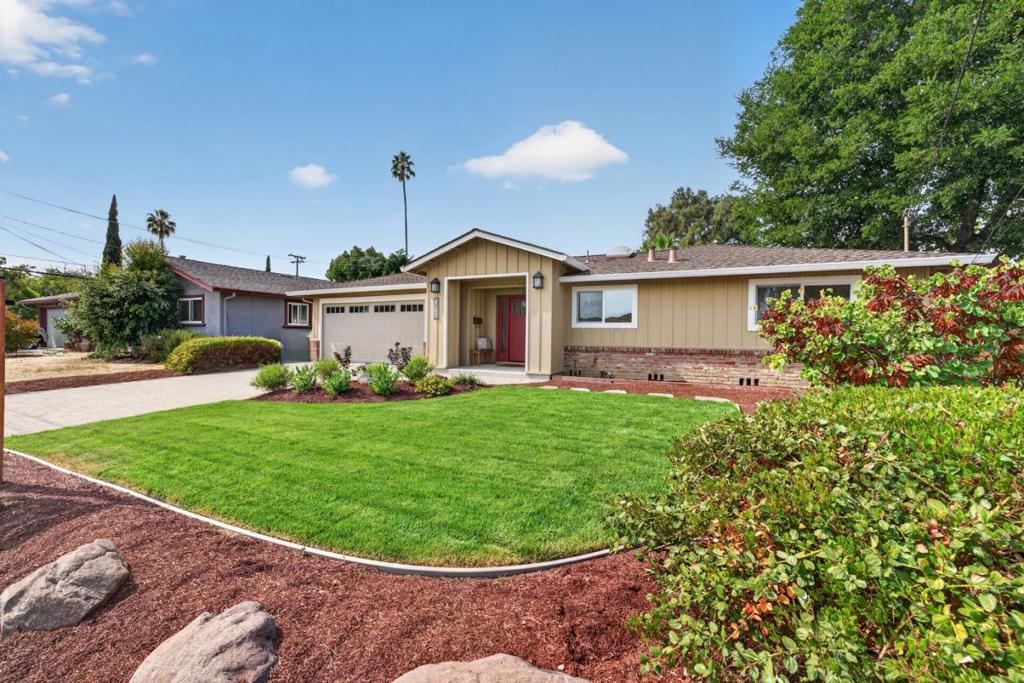210 Rodonovan Drive
