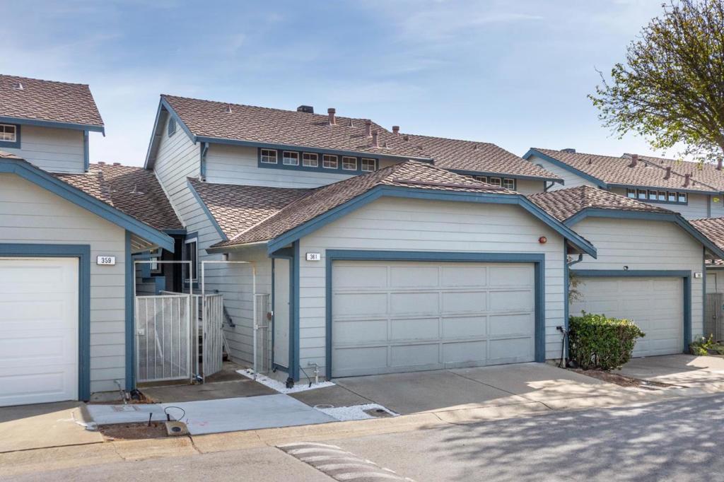 Tastefully updated 3bedroom 3bath townhome located in an ideal cul-de-sac. Open living/dining area features high ceilings, new flooring, fireplace and access to a balcony with neighboring views. Kitchen has been upgraded with white shaker cabinets, quartz countertops, a farmhouse sink and stainless steel appliances. Three generous sized bedrooms, primary bedroom is en-suite with a walk-in closet; the bathroom has been remodeled wth a double vanity, soaking jet tub and large stall shower. Two additional bathrooms have also been updated with quartz countertops, one with stall shower and the other has a shower over tub. Separate laundry room with washer & dryer included. New water heater, new range with built-in air fryer option, recently painted throughout, custom 3 day blinds, ample closet space with additional storage area.Attached 2 car garage. Conveniently located by Highway 280, close proximity to San Francisco and Silicon Valley. Must see!
