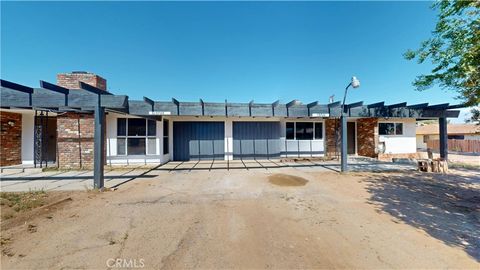 15722 Sago Road Apple Valley CA 92307