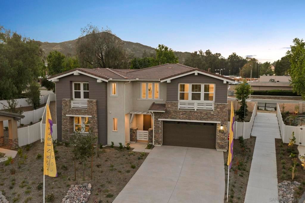 13780 Holly Oak Way