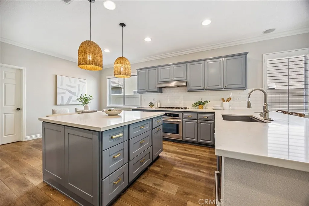 Anaheim Hills, California 92808, United States, 5 Bedrooms Bedrooms, ,3 BathroomsBathrooms,Residential,Active,163477