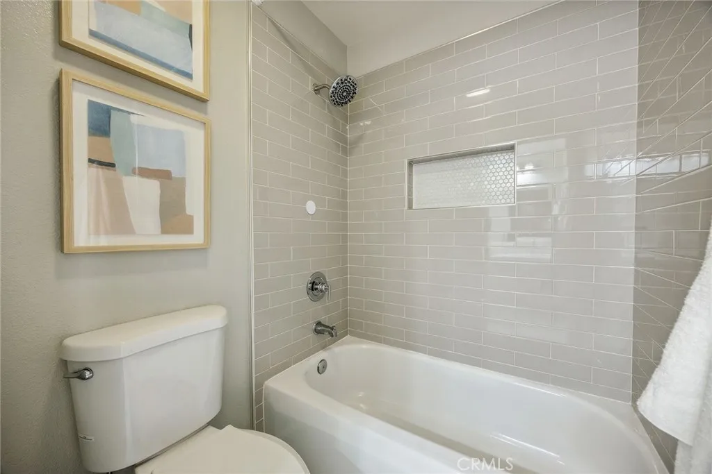 Anaheim Hills, California 92808, United States, 5 Bedrooms Bedrooms, ,3 BathroomsBathrooms,Residential,Active,163477