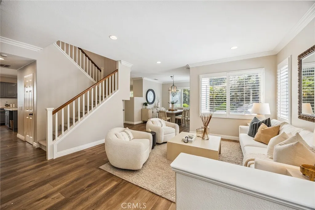 Anaheim Hills, California 92808, United States, 5 Bedrooms Bedrooms, ,3 BathroomsBathrooms,Residential,Active,163477