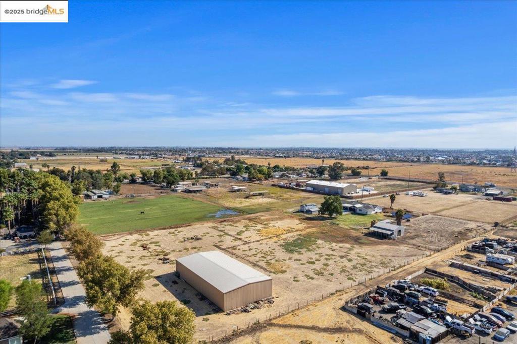 BRENTWOOD - Residential