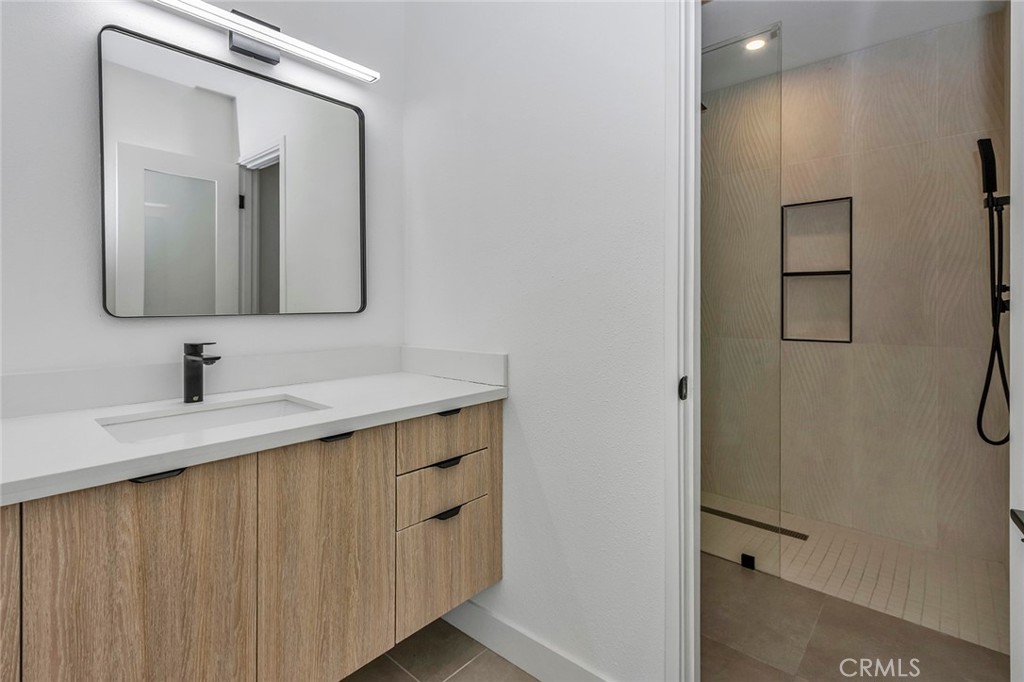 Desert Park Estates (33103) - Residential