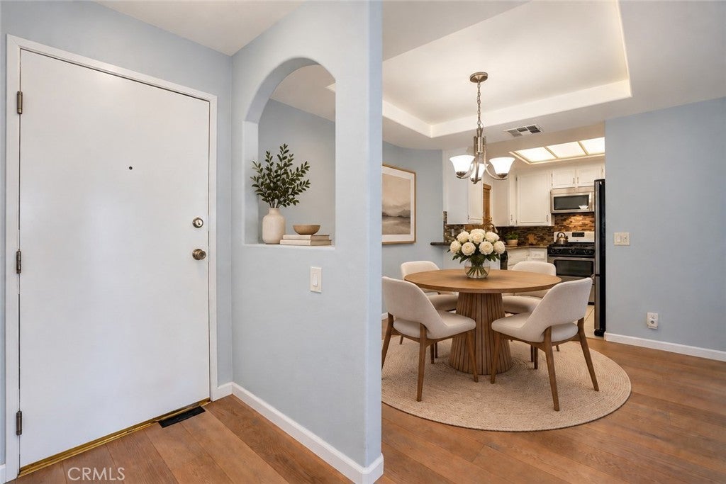 Photo of 14415 Benefit Street #101, Sherman Oaks, CA 91423 (MLS # BB26198407)