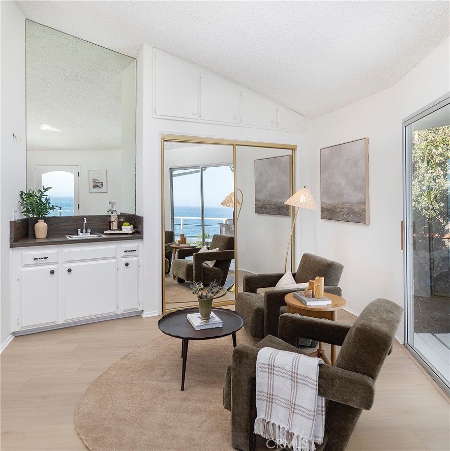 Santa Barbara: Other (80) - Residential
