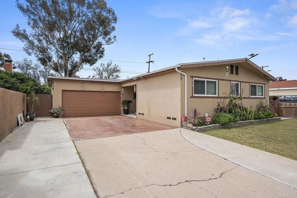 619 Sandalwood Dr